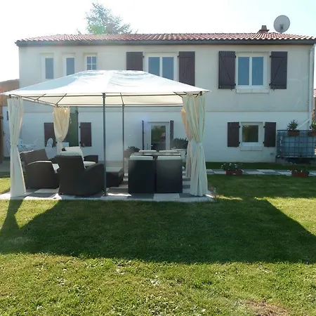 아파트 Au Cheval D'or La Meilleraie-Tillay