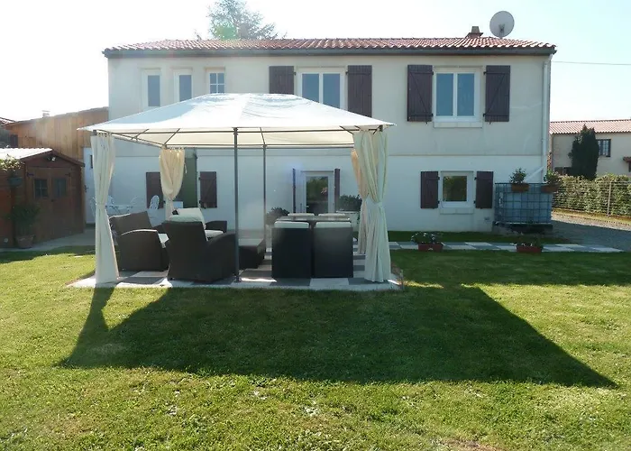 Lejlighed Au Cheval D'or La Meilleraie-Tillay